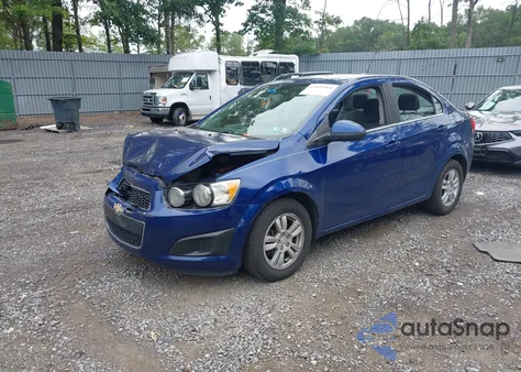 2014 Chevrolet Sonic Lt Auto z USA, uszkodzony, nr VIN 1G1JC5SH9E4196685